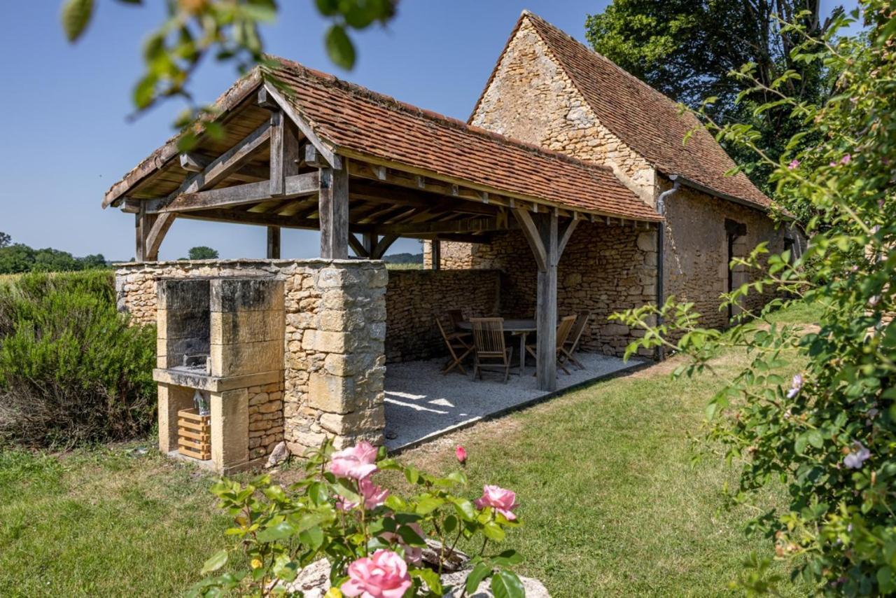 Hameau De La Vidalie Villa Thonac Exterior photo